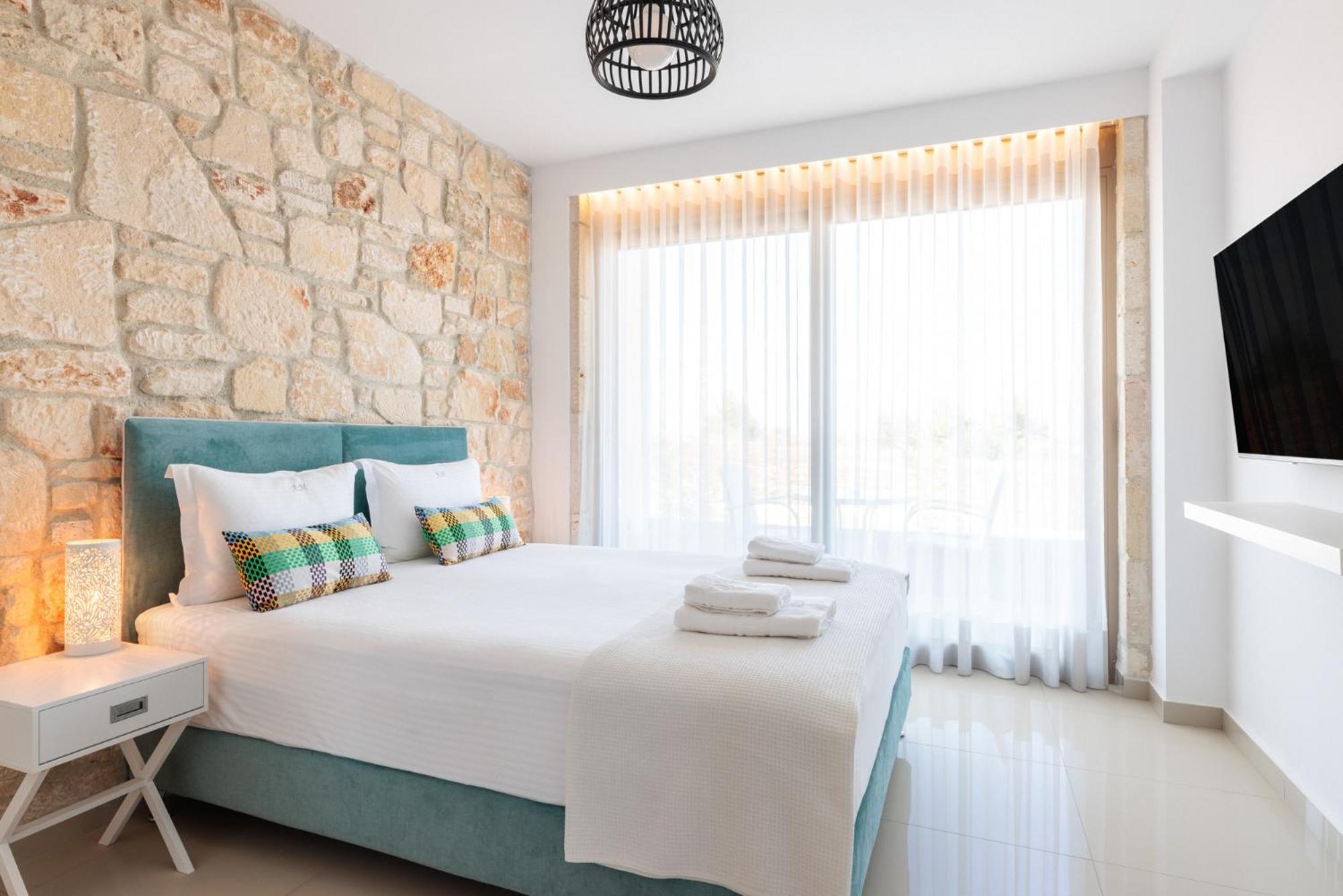 Anna Mare Luxury Apartments アフィトス 部屋 写真